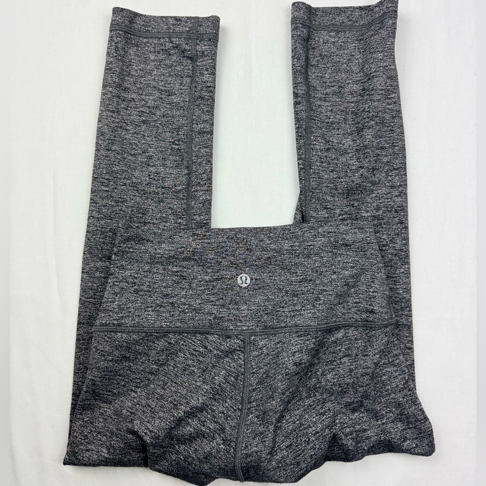 Lululemon capri Gray Leggings size 4
